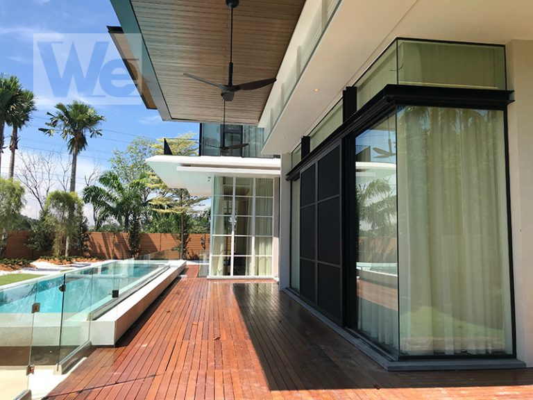 the overall design of the villa adopted modern eclectic style
